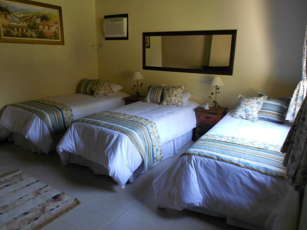 Country Ville Hotel Терезополіс Номер фото